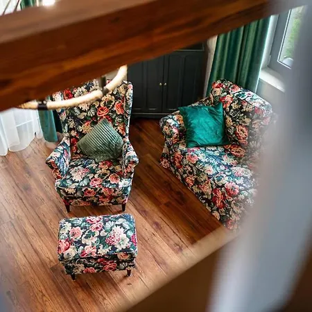 Spokojne Wzgorze Ferienhaus *